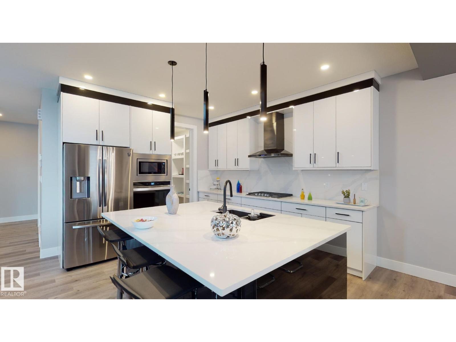 86 Mockingbird CR, Fort Saskatchewan