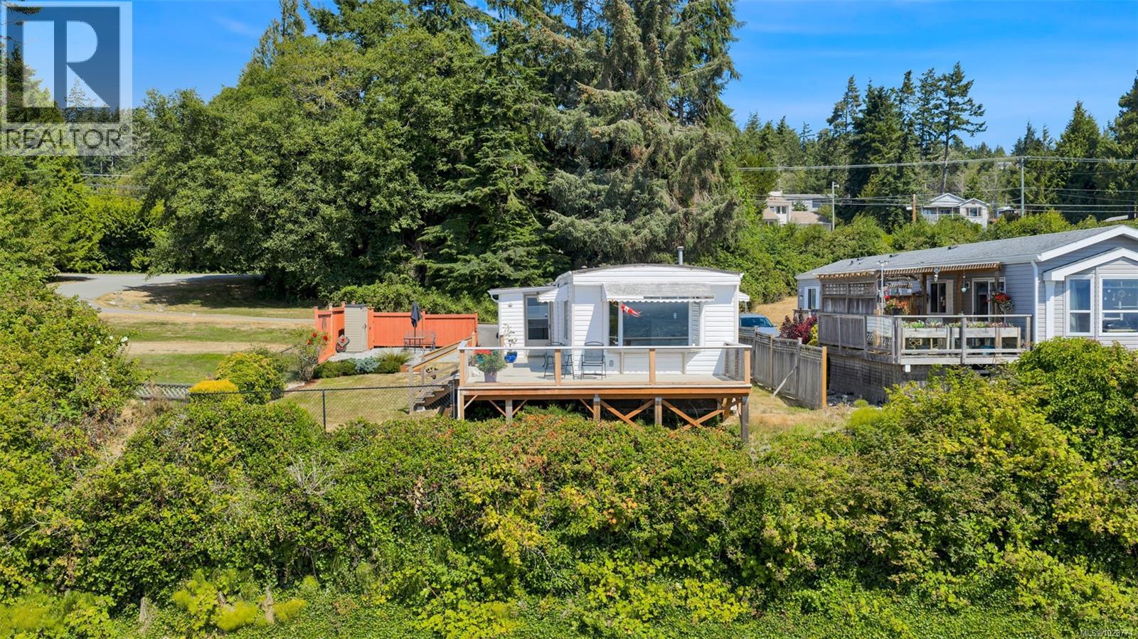 18 8177 West Coast Road, Sooke
