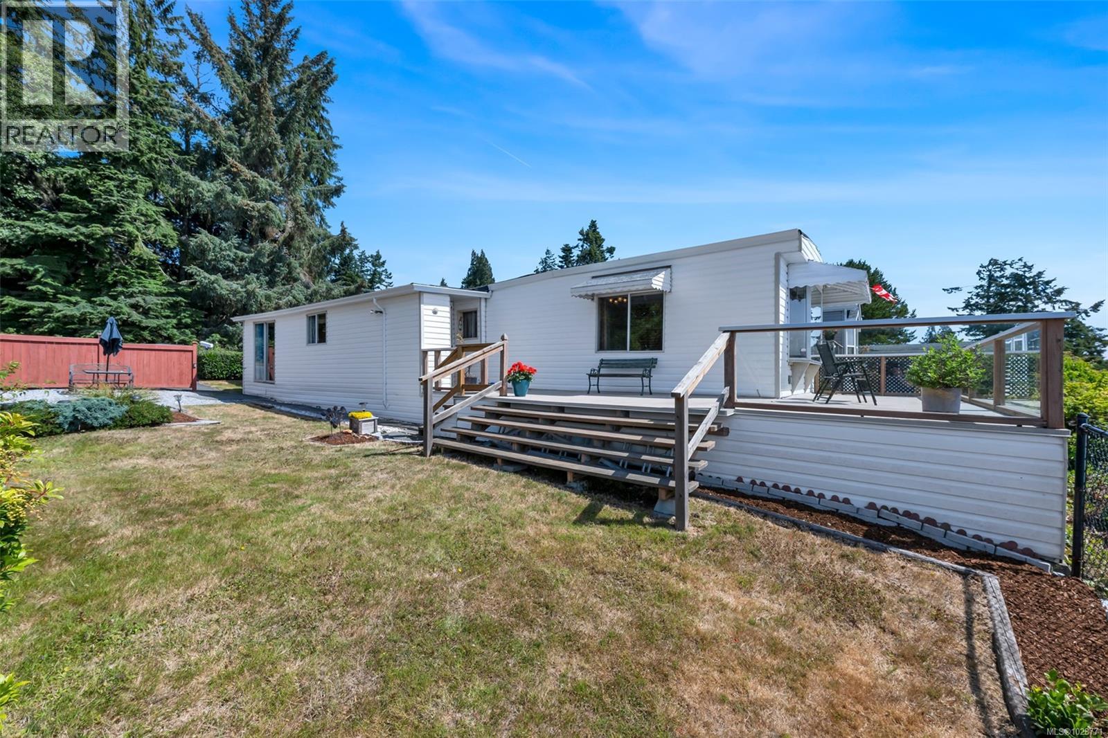18 8177 West Coast Road, Sooke