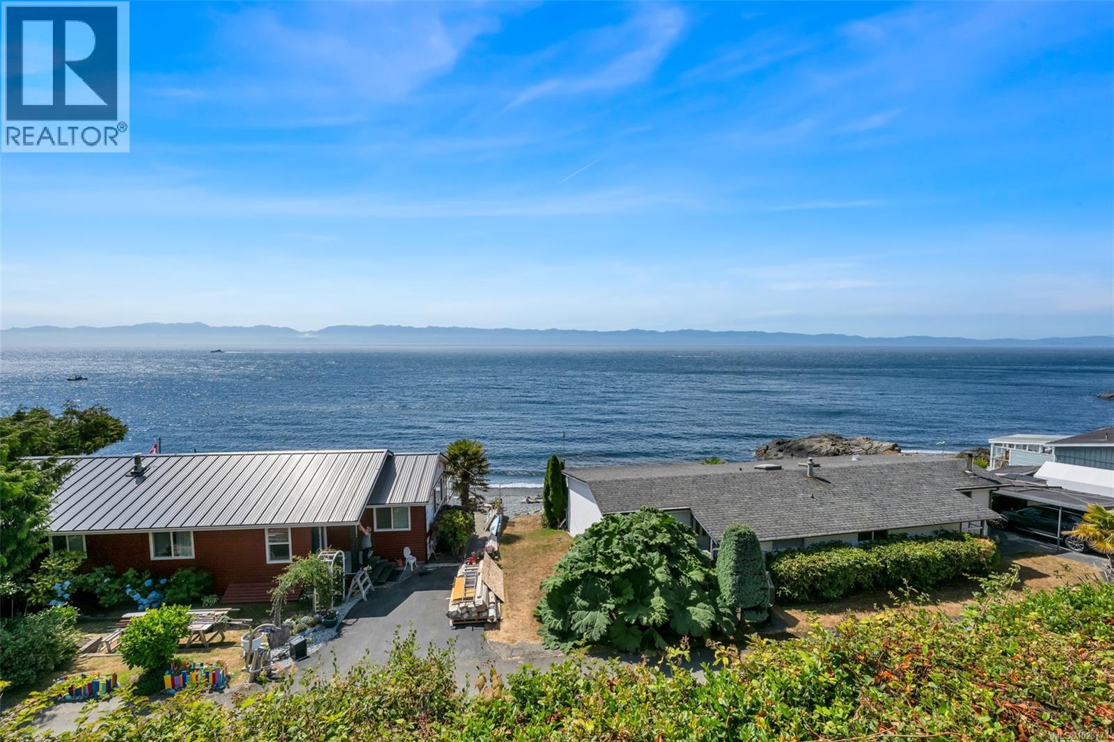 18 8177 West Coast Road, Sooke