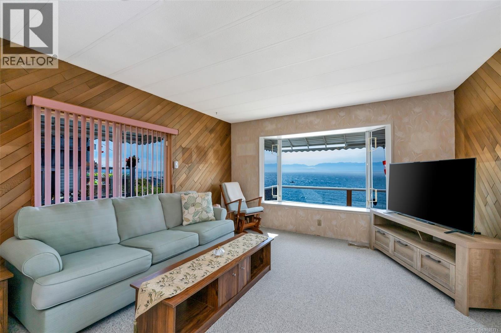 18 8177 West Coast Road, Sooke