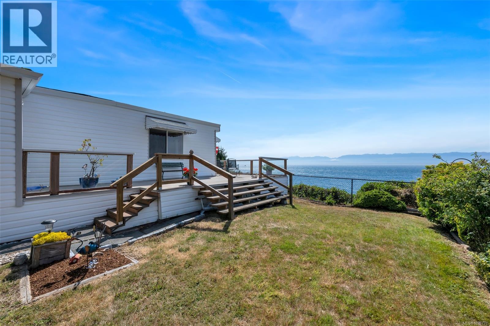18 8177 West Coast Road, Sooke