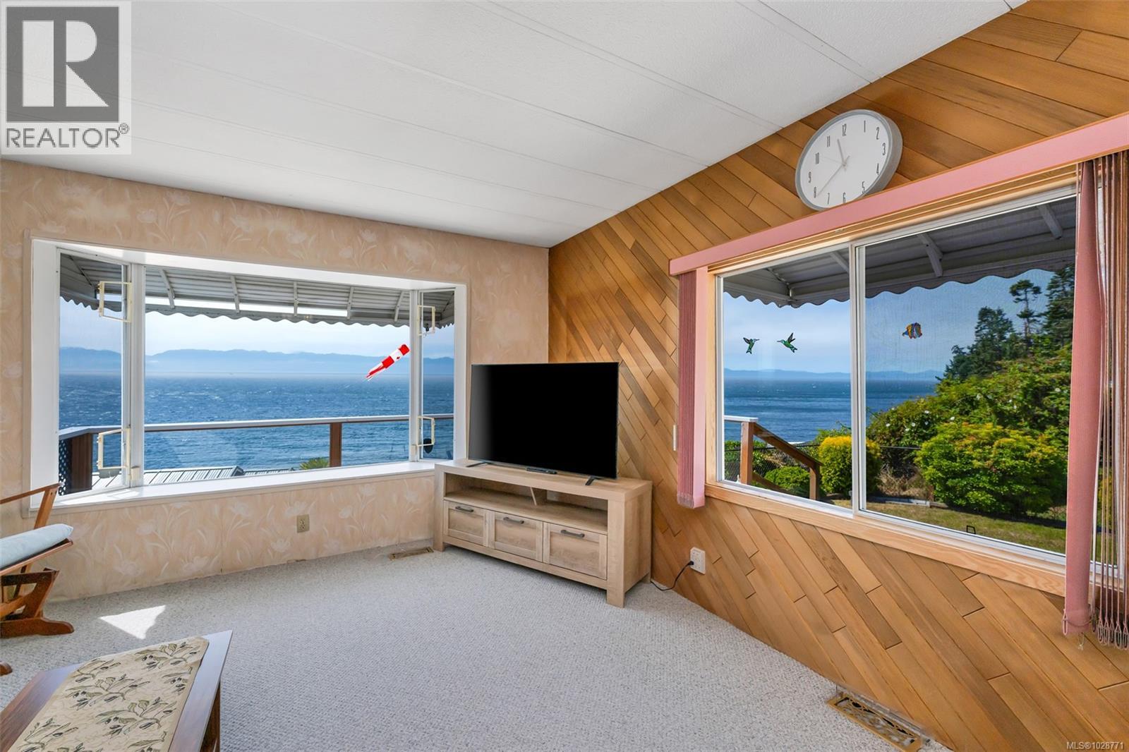 18 8177 West Coast Road, Sooke