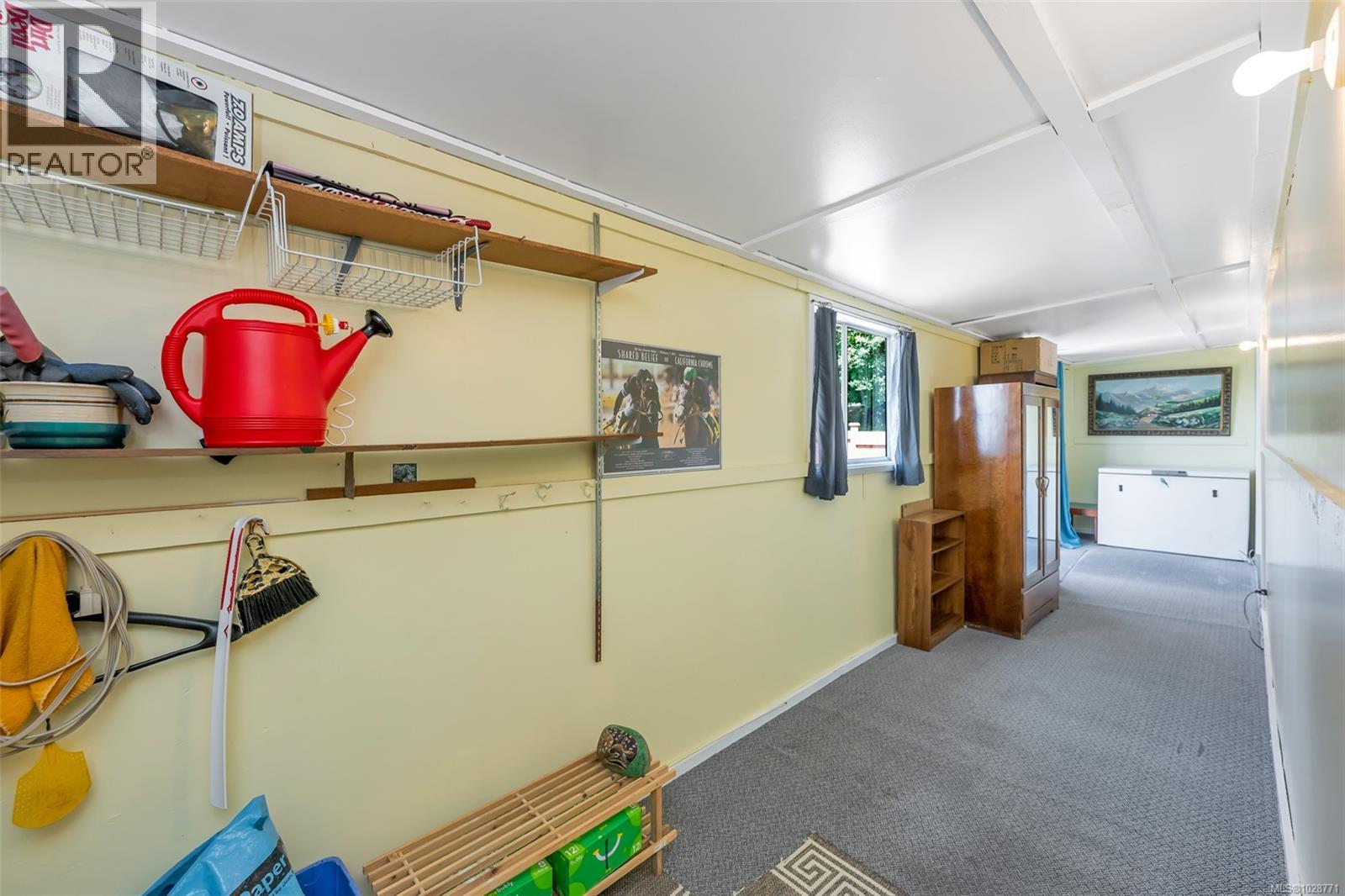 18 8177 West Coast Road, Sooke