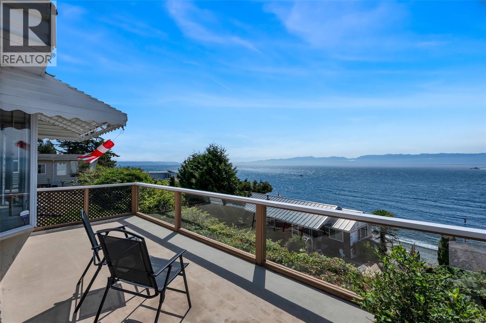 18 8177 West Coast Road, Sooke