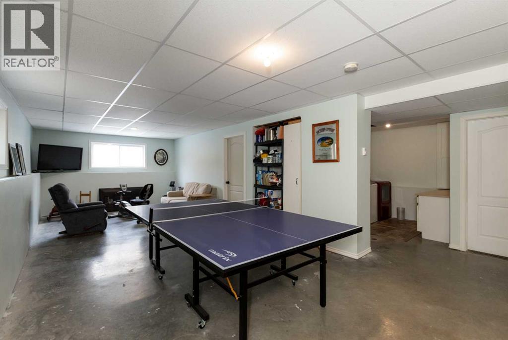 10 Hawthorne Way, Penhold