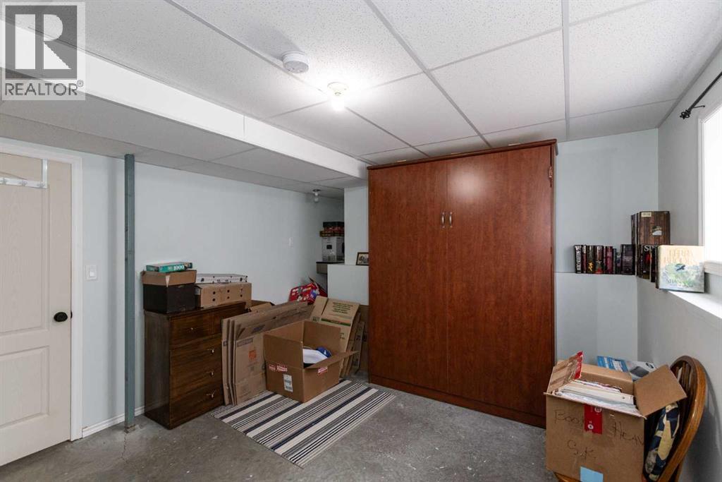 10 Hawthorne Way, Penhold