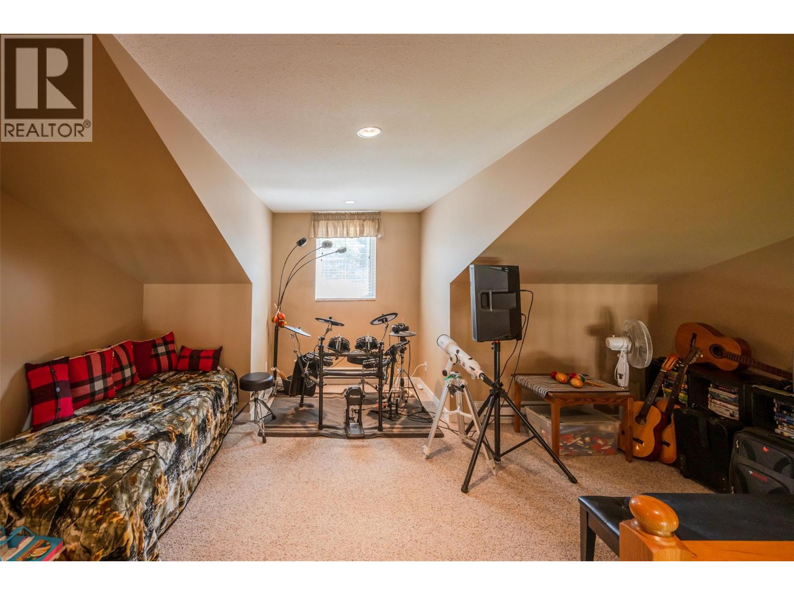 2454 Coalmont Road - 17