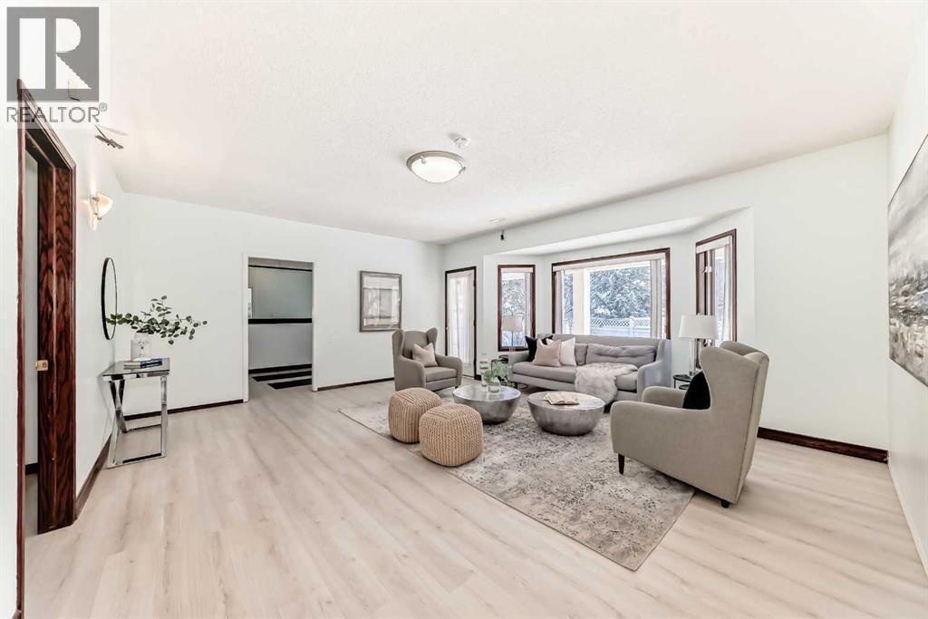 Single Family House for Sale in  Schiller Place NW Scenic Acres Calgary 