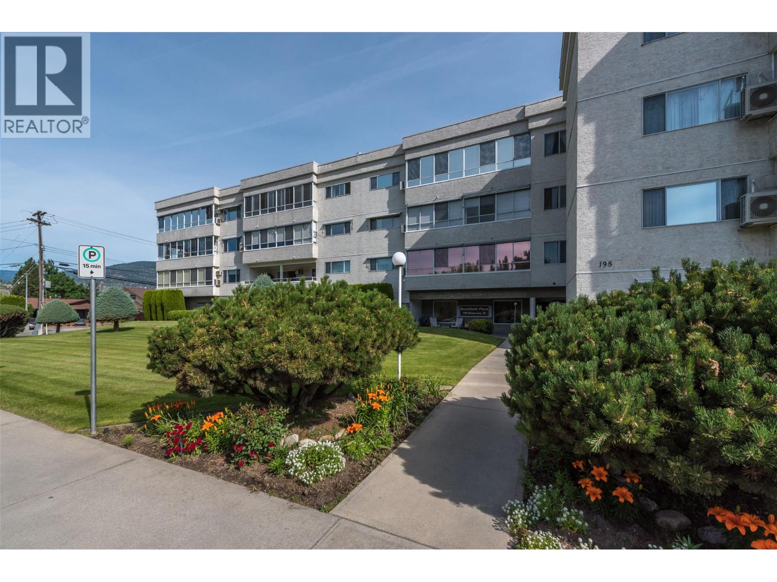 195 Warren Avenue W Unit# 406, Penticton
