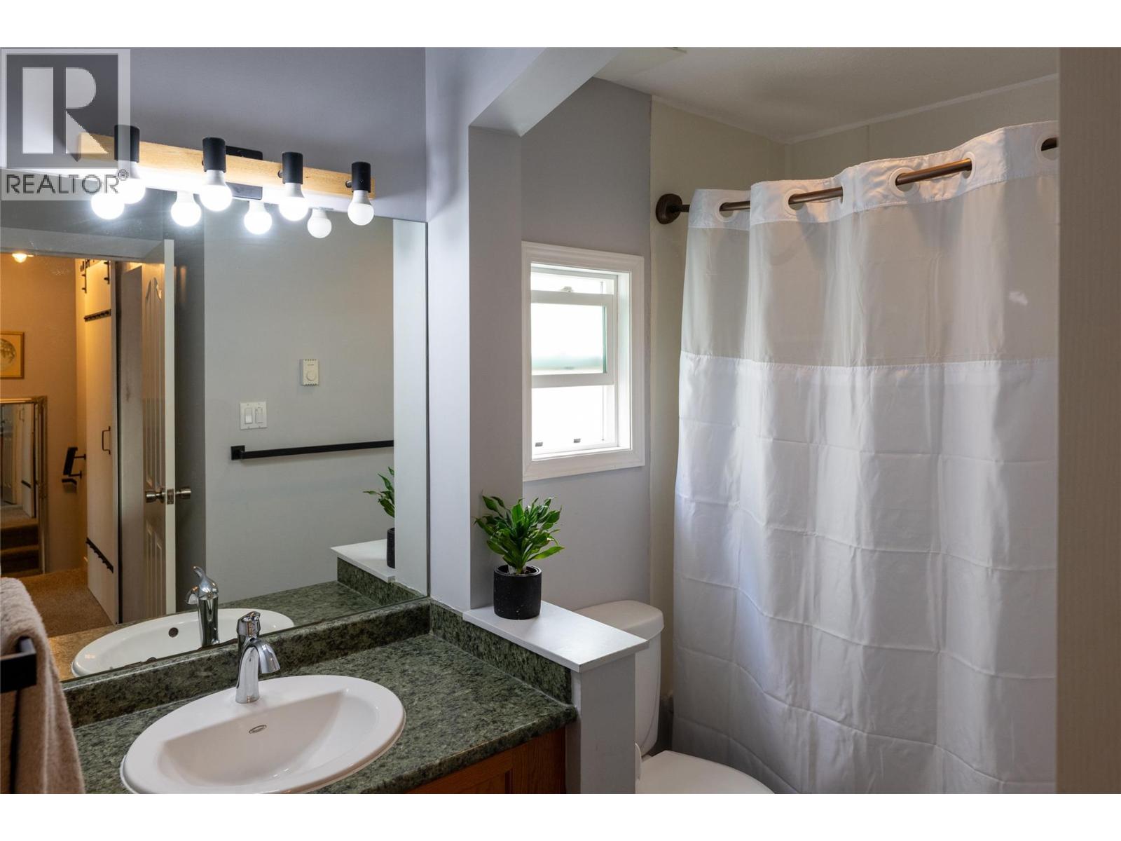 1697 GREENFIELD Avenue Unit# 10, Kamloops