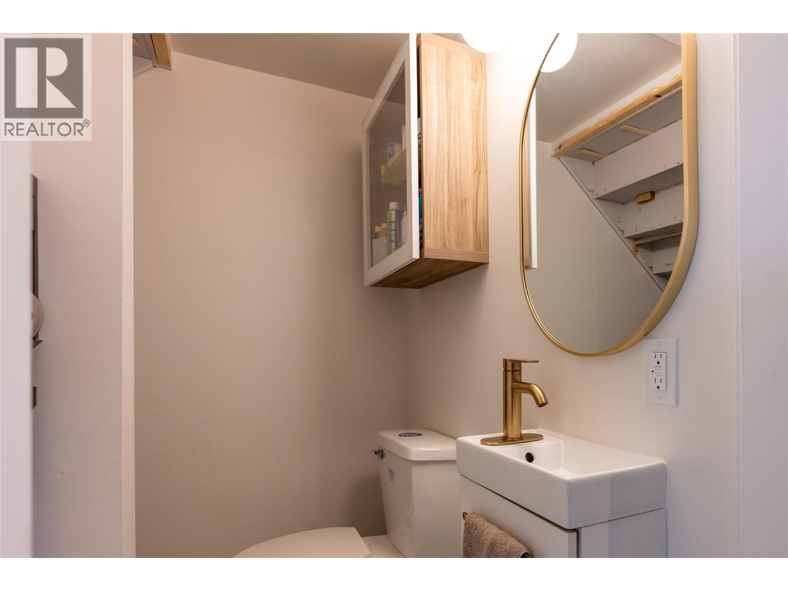 1697 GREENFIELD Avenue Unit# 10, Kamloops