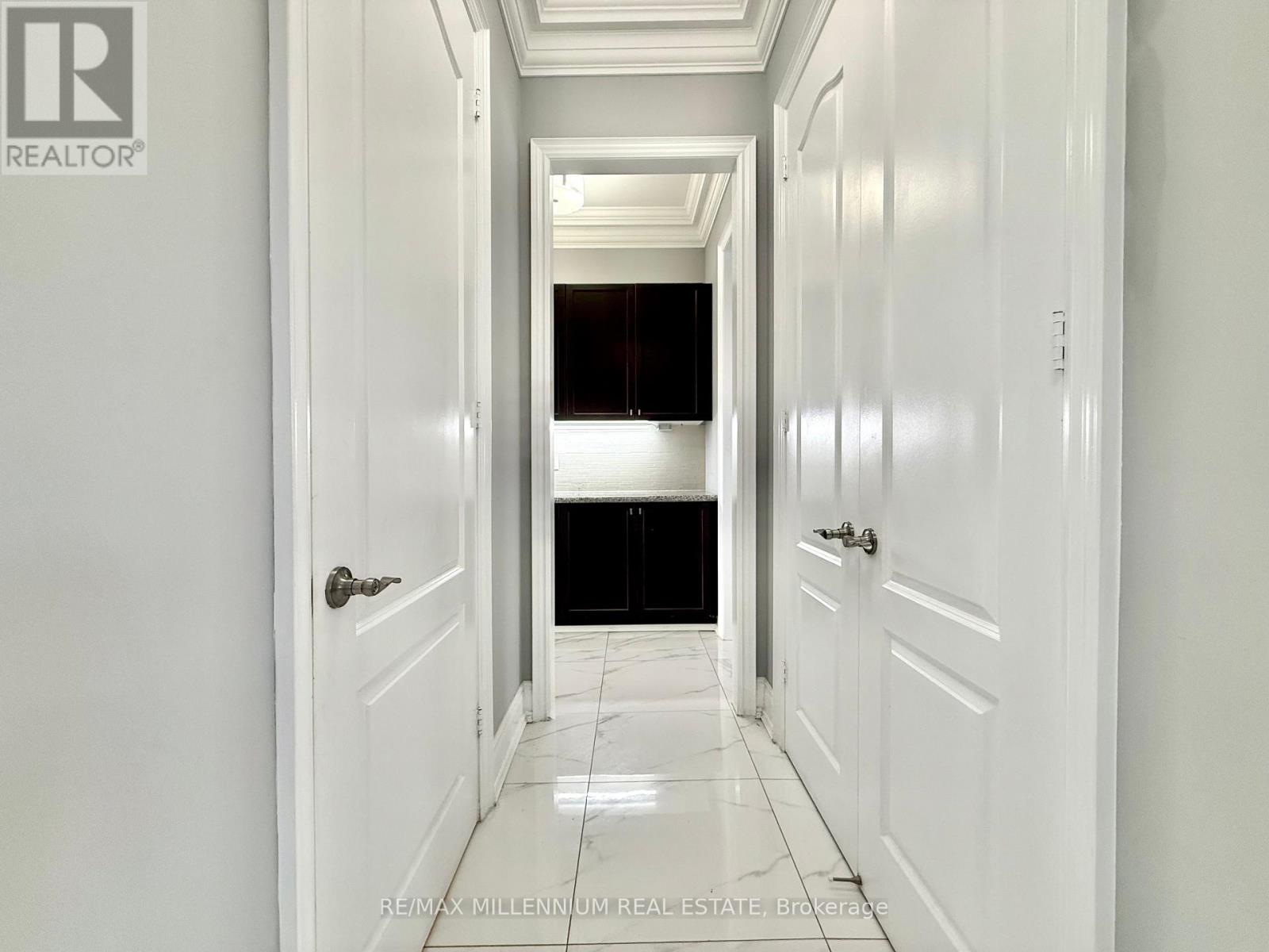 2 ANDERSON AVENUE - 10