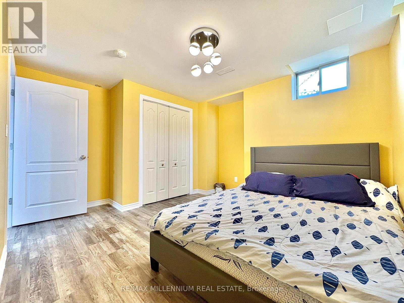 2 ANDERSON AVENUE - 32