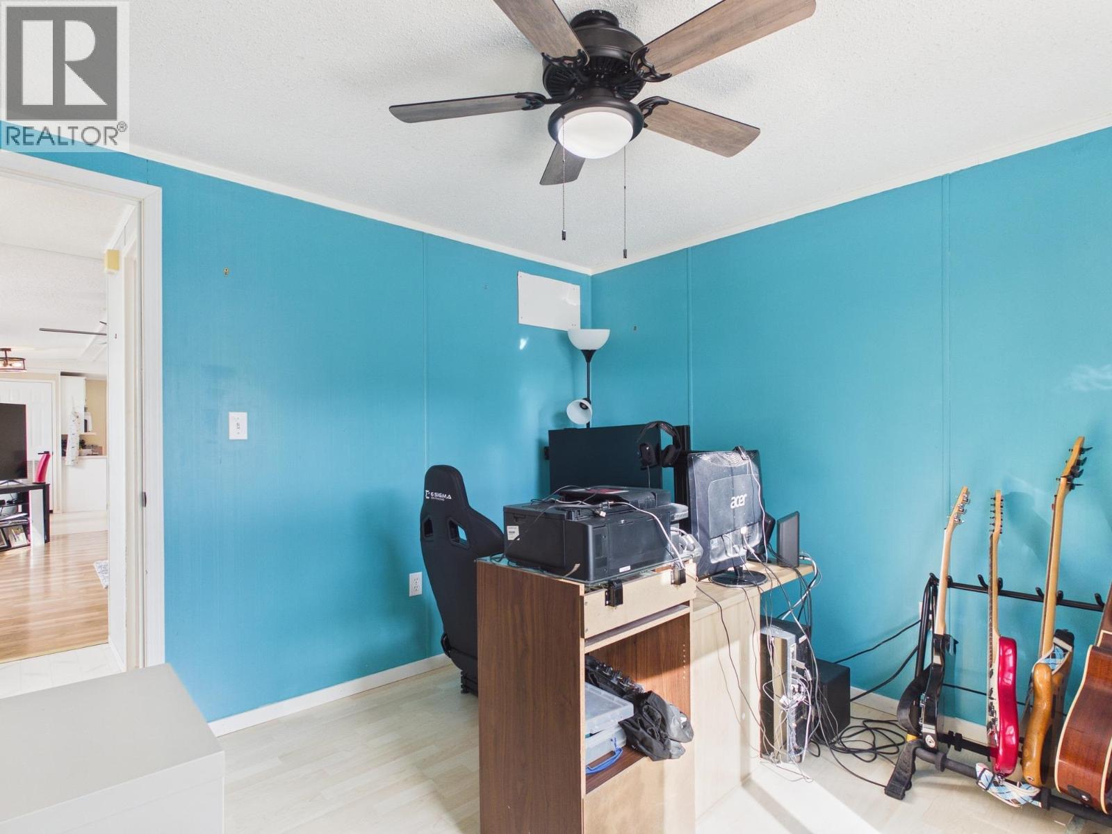 #39 997 CHILCOTIN 20 HIGHWAY - 17