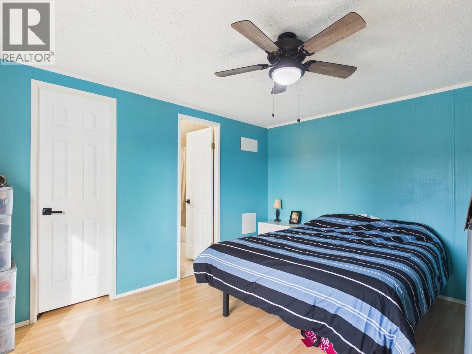 #39 997 CHILCOTIN 20 HIGHWAY - 22