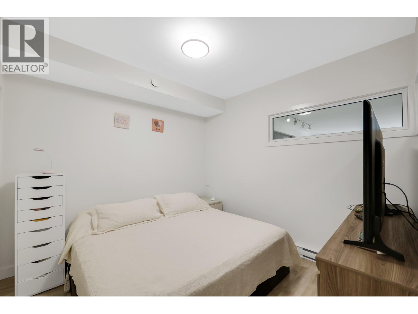 305 38013 THIRD AVENUE, Squamish