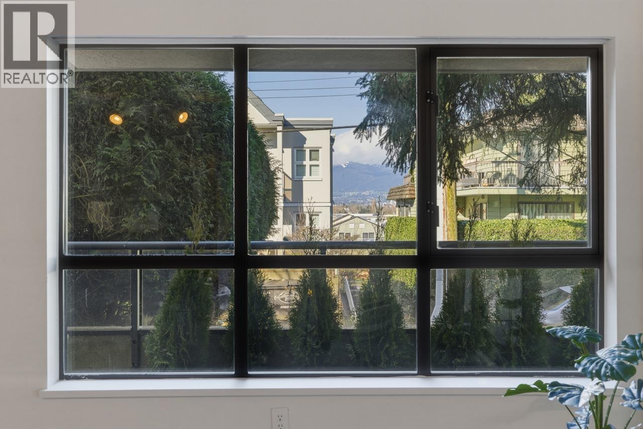 105 621 E 6TH AVENUE, Vancouver