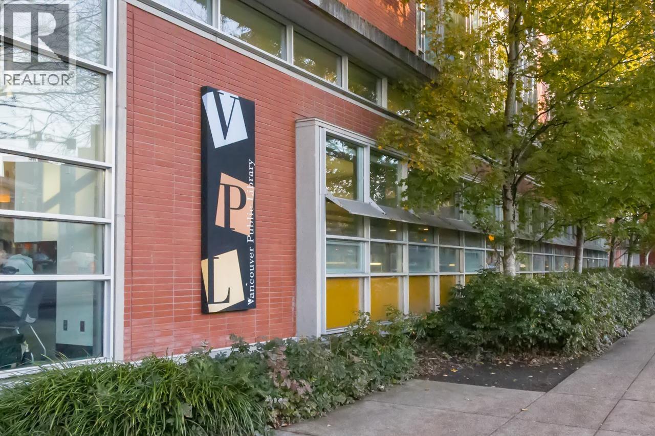 105 621 E 6TH AVENUE, Vancouver