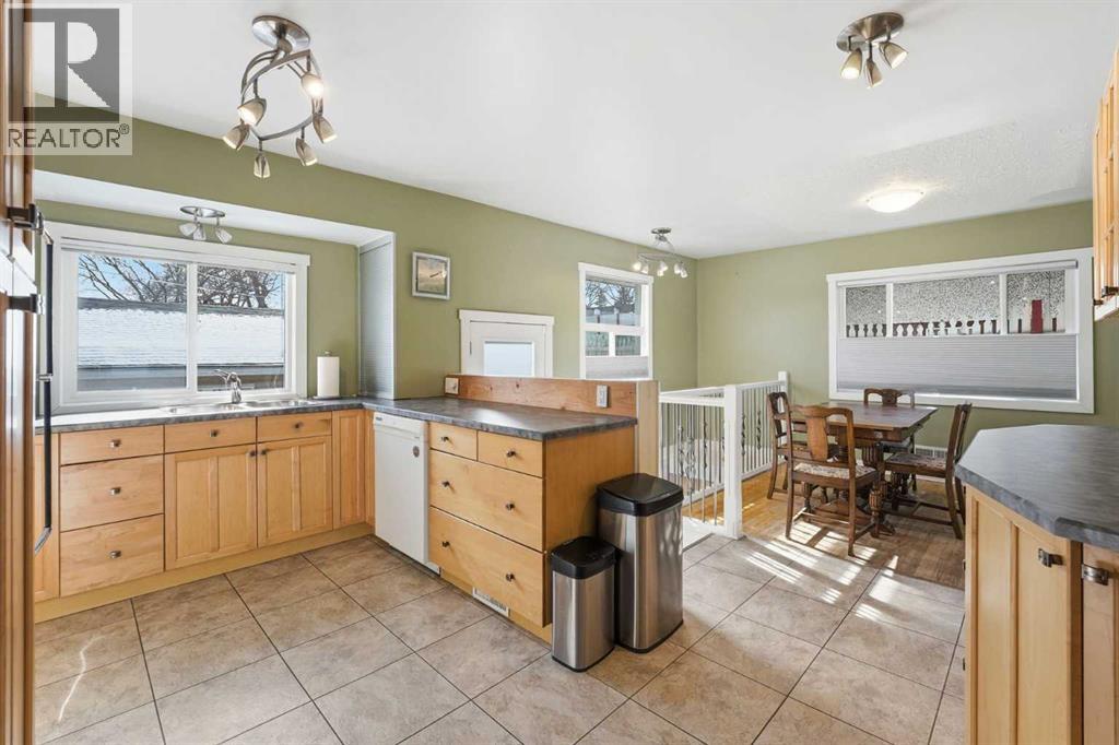 Single Family House Bungalow for Sale in  Thorncliffe Crescent NW Thorncliffe Calgary 