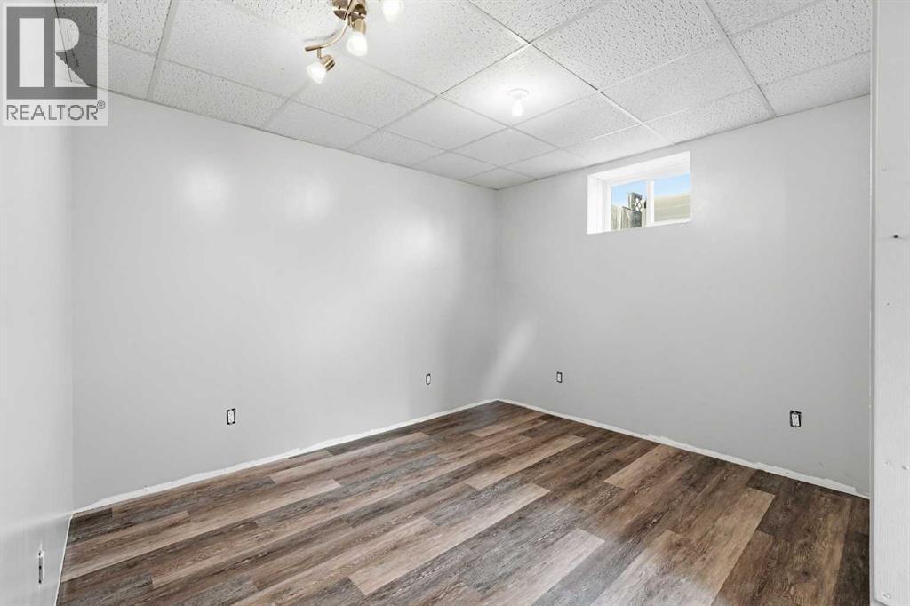 Single Family House Bungalow for Sale in  Thorncliffe Crescent NW Thorncliffe Calgary 