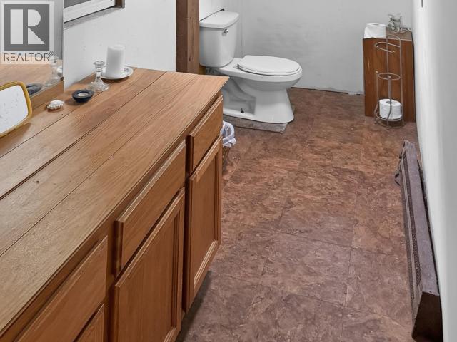 1229 TENNYSON RD, Savary Island