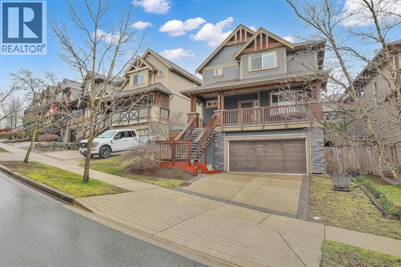 22920 GILBERT Drive - photo 2