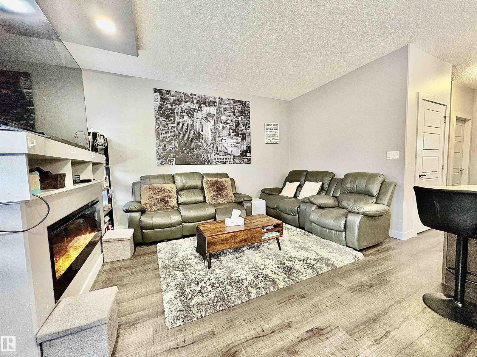 14 HICKORY RD, Fort Saskatchewan