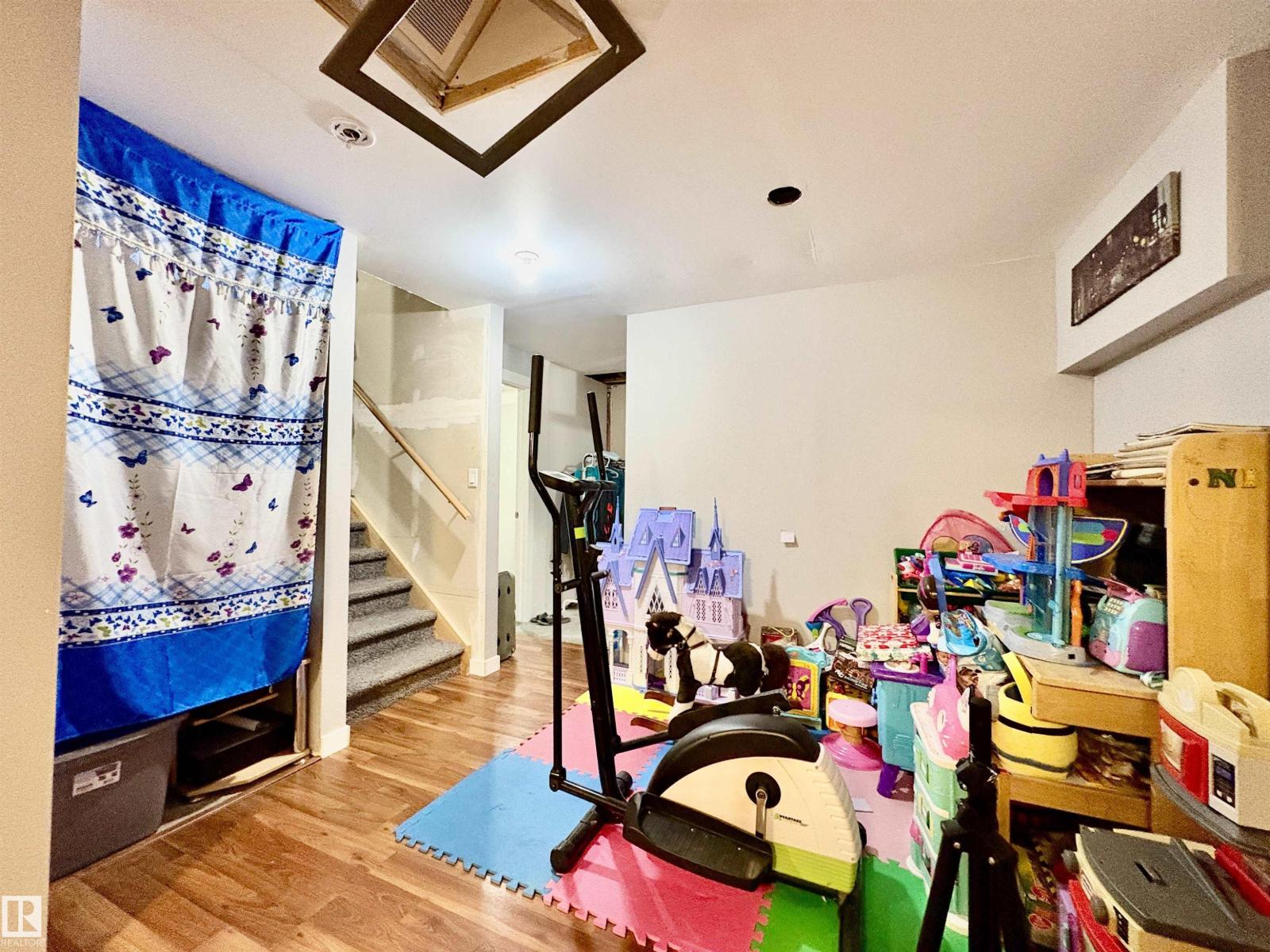 14 HICKORY RD, Fort Saskatchewan