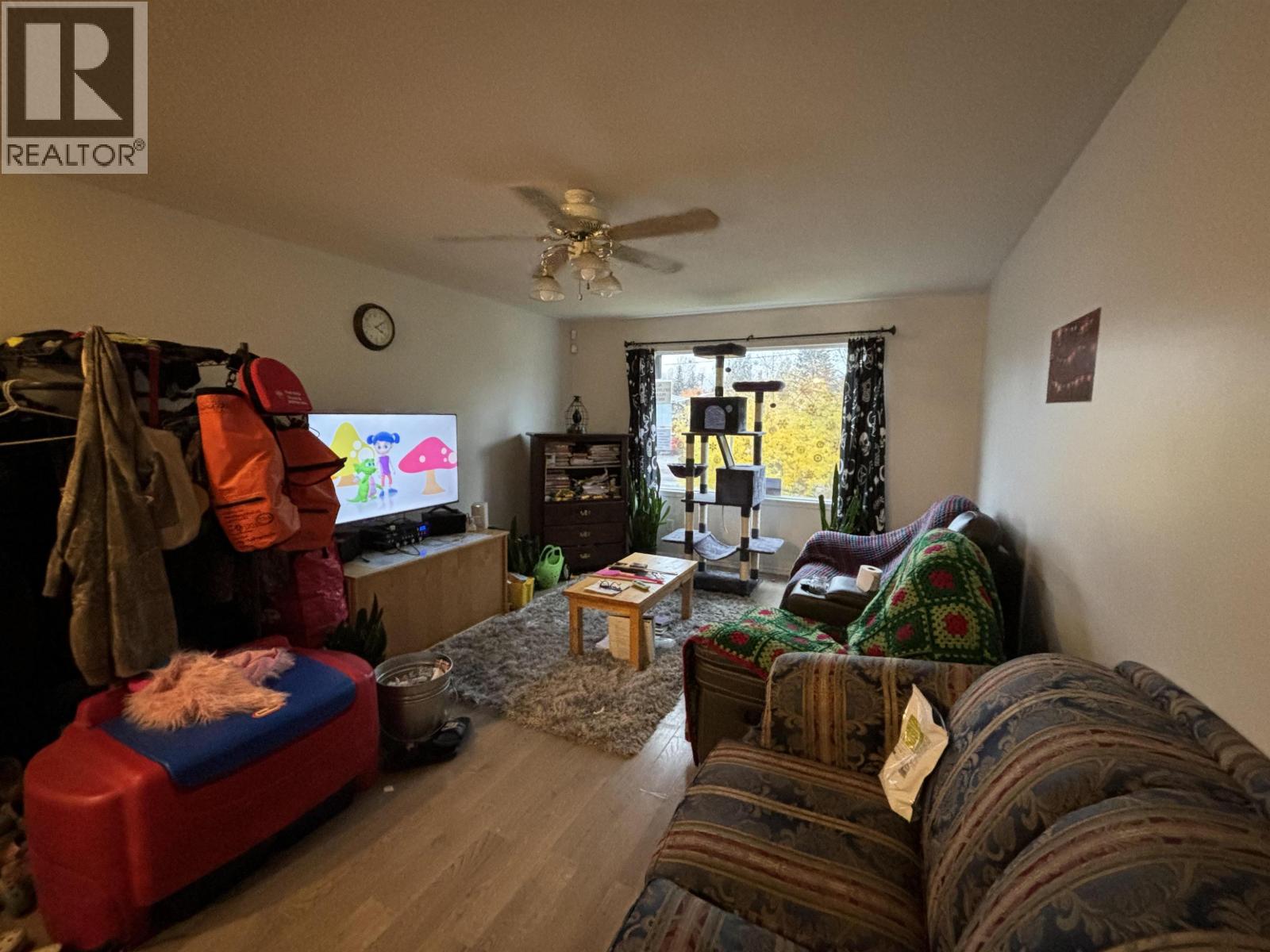 2318 OAK STREET - 13