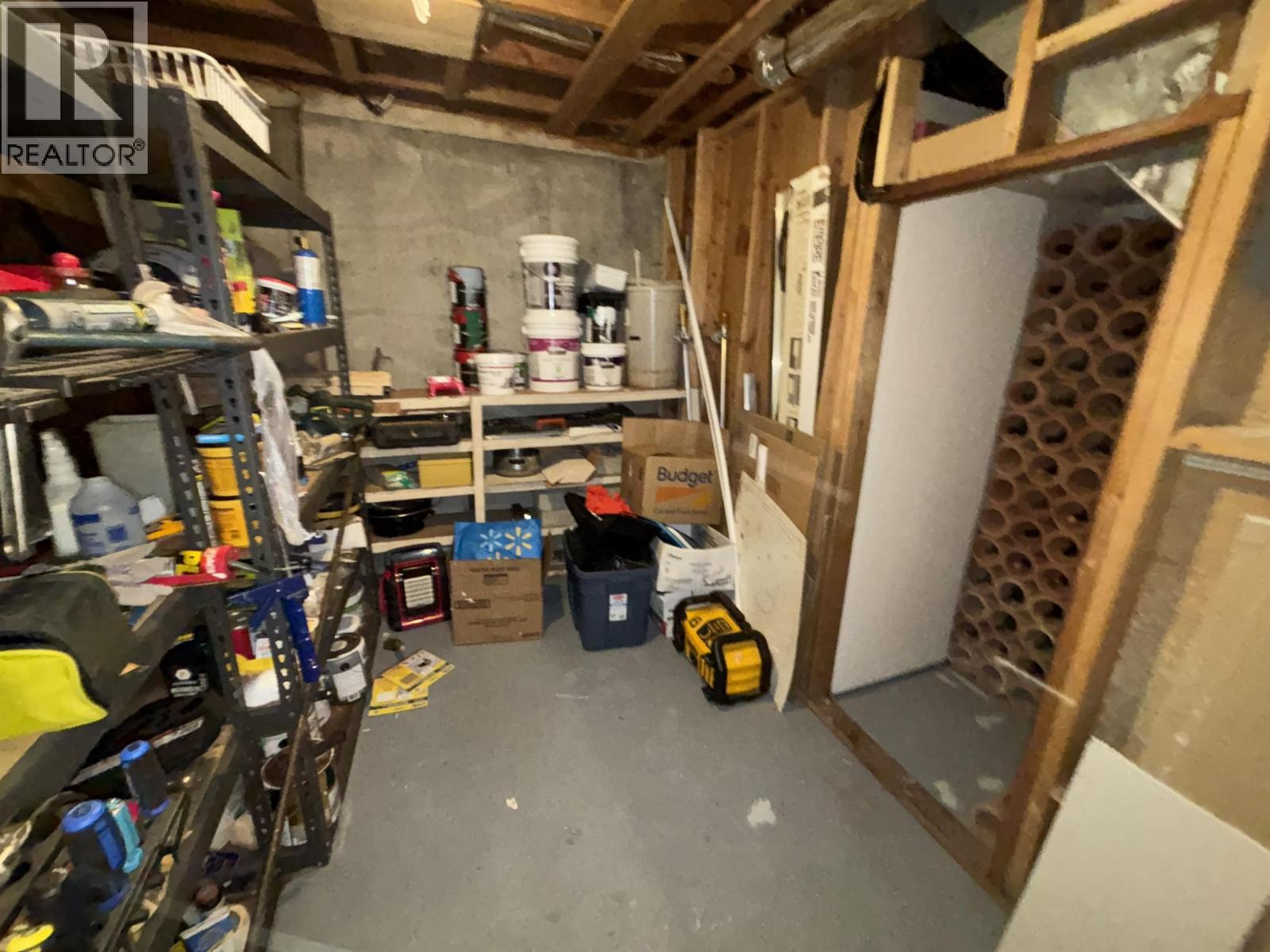 2365 OAK STREET - 12