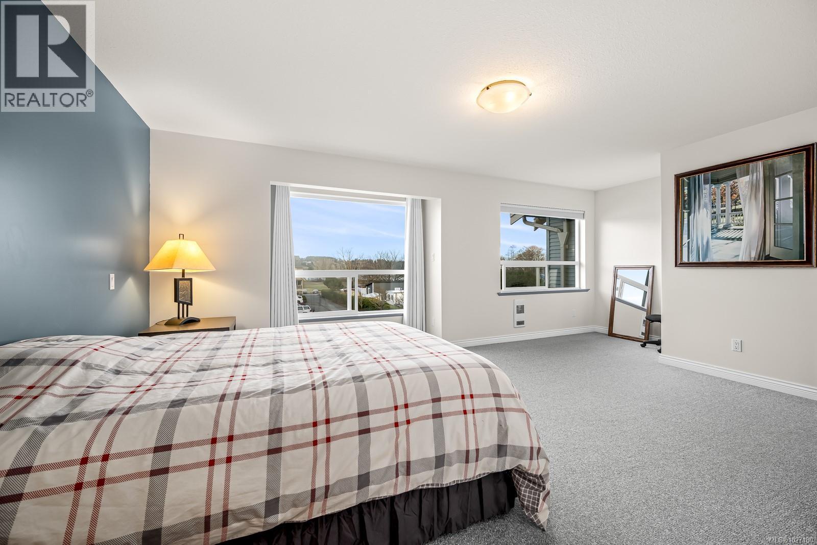 #14 2475 MANSFIELD DR - 16