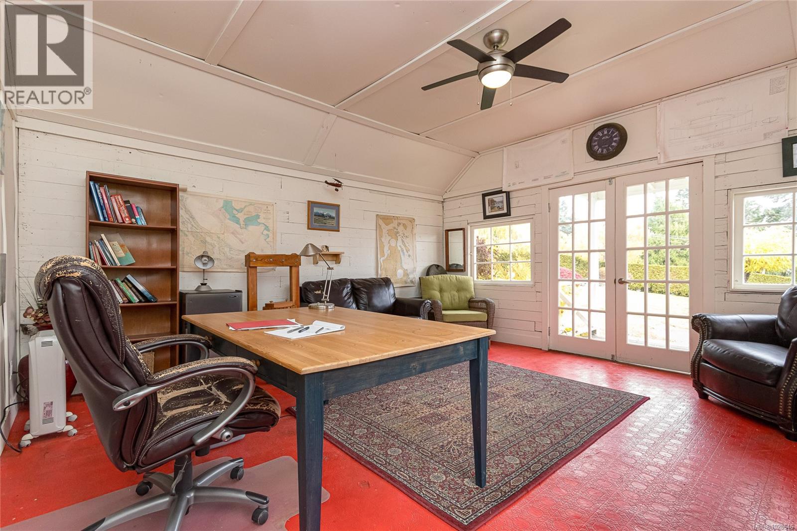660 Frayne Rd - 30
