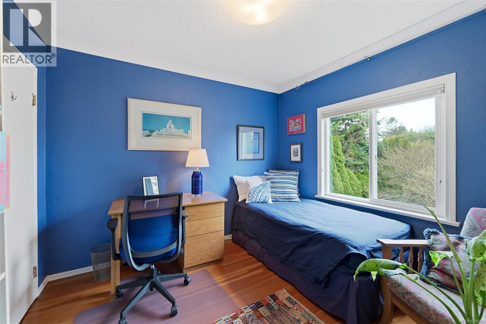 354 Stannard Ave, Victoria