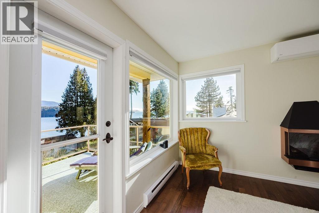 773 FRANKLIN ROAD, Gibsons