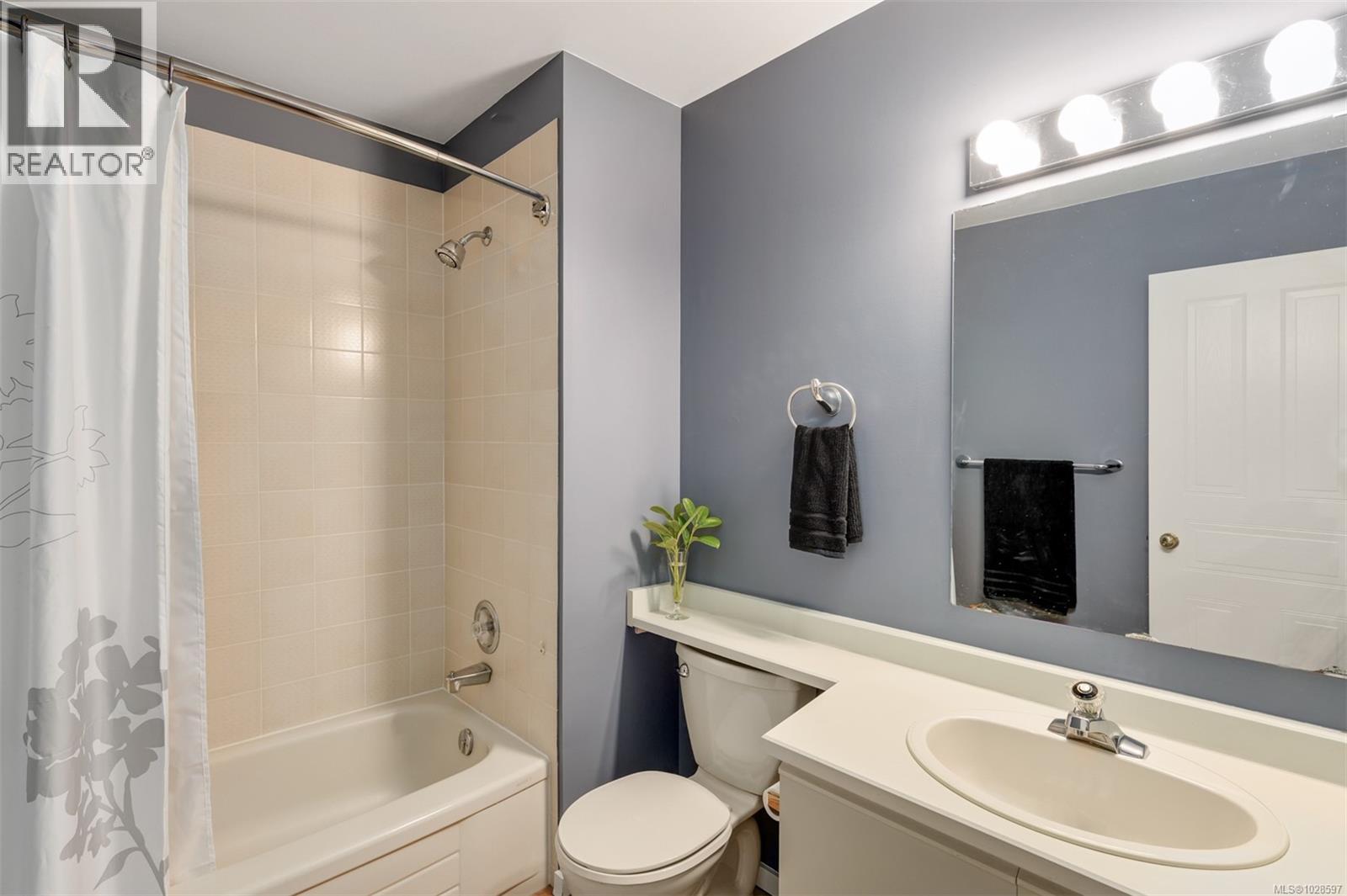 17 1287 Verdier Avenue, Central Saanich