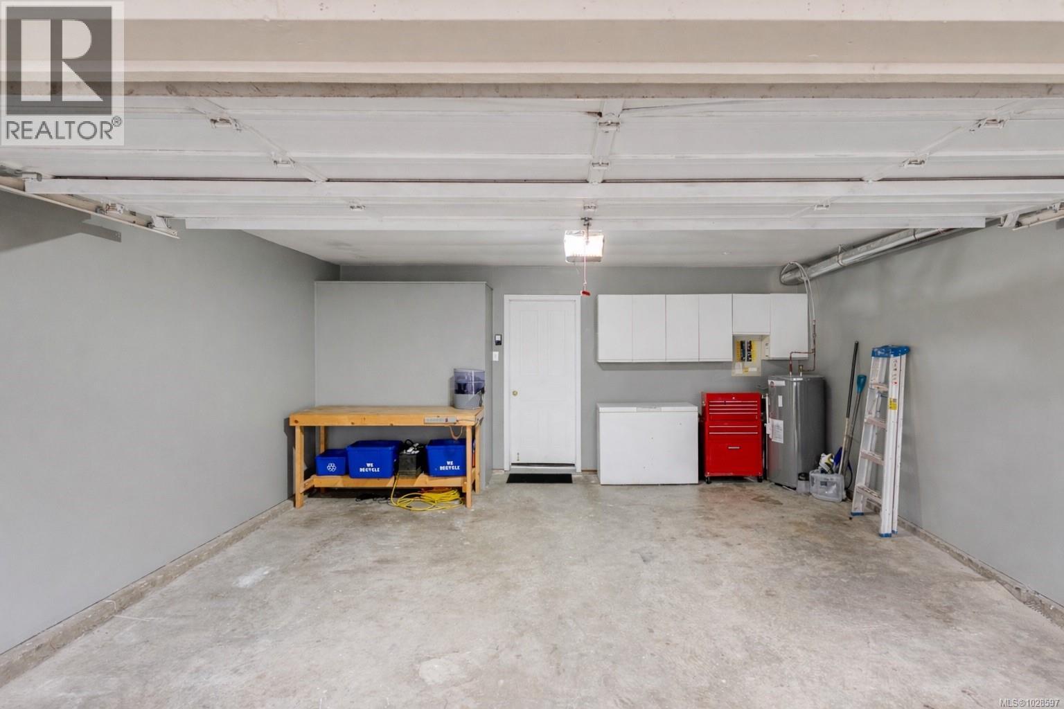 17 1287 Verdier Avenue, Central Saanich