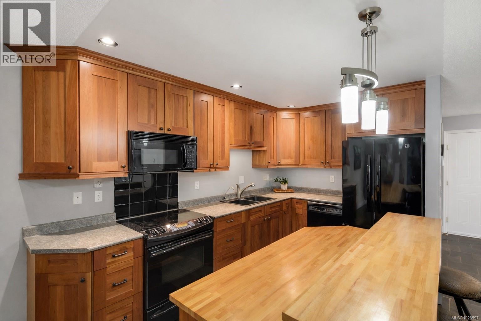 17 1287 Verdier Avenue, Central Saanich
