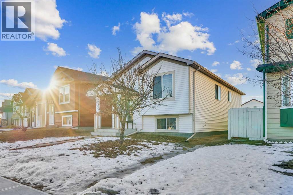 Single Family House Bi-level for Sale in  Martindale Boulevard NE Martindale Calgary 