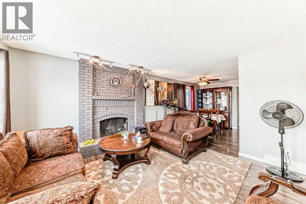 Single Family House Bungalow for Sale in  Temple Drive NE Temple Calgary 