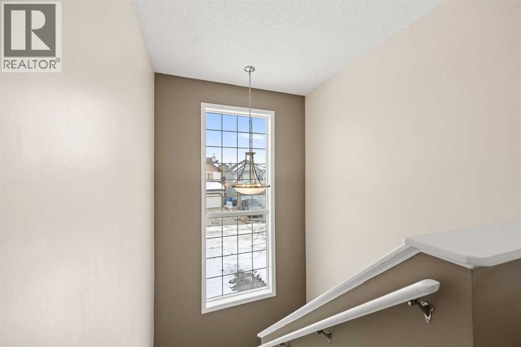 Single Family House for Sale in  Everglen Way SW Evergreen Calgary 