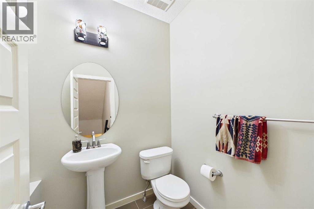 Single Family House for Sale in   Avenue NW Montgomery Calgary 