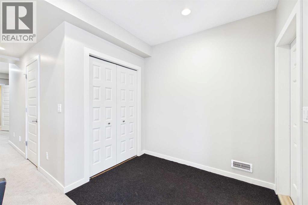 Single Family House for Sale in   Avenue NW Montgomery Calgary 