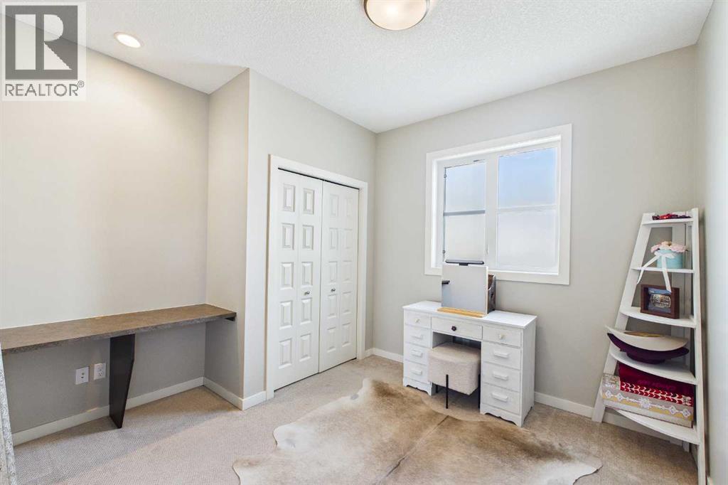 Single Family House for Sale in   Avenue NW Montgomery Calgary 