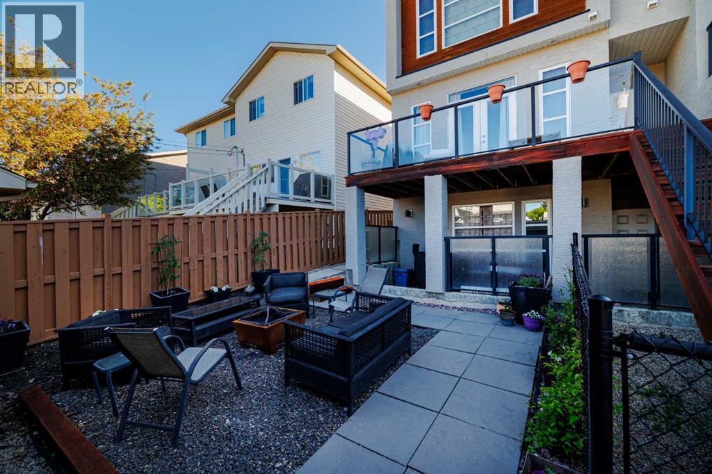 Single Family House for Sale in   Avenue NW Montgomery Calgary 