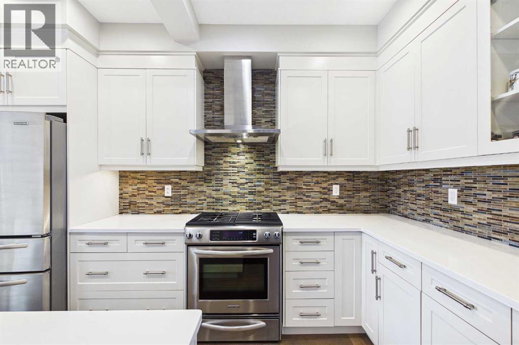 Single Family House for Sale in   Avenue NW Montgomery Calgary 