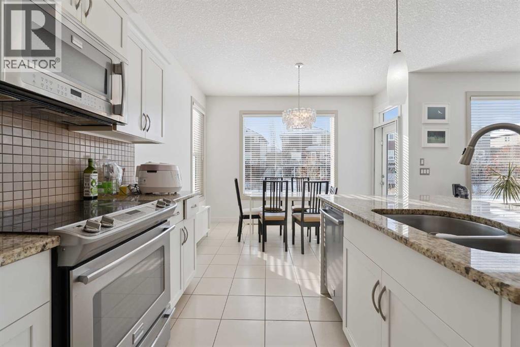 Single Family House for Sale in  Everbrook Crescent SW Evergreen Calgary 