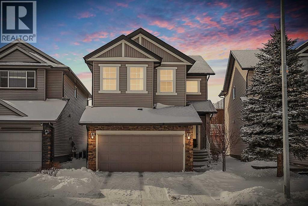 Single Family House for Sale in  Everbrook Crescent SW Evergreen Calgary 