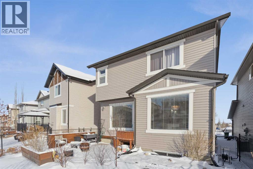 Single Family House for Sale in  Everbrook Crescent SW Evergreen Calgary 