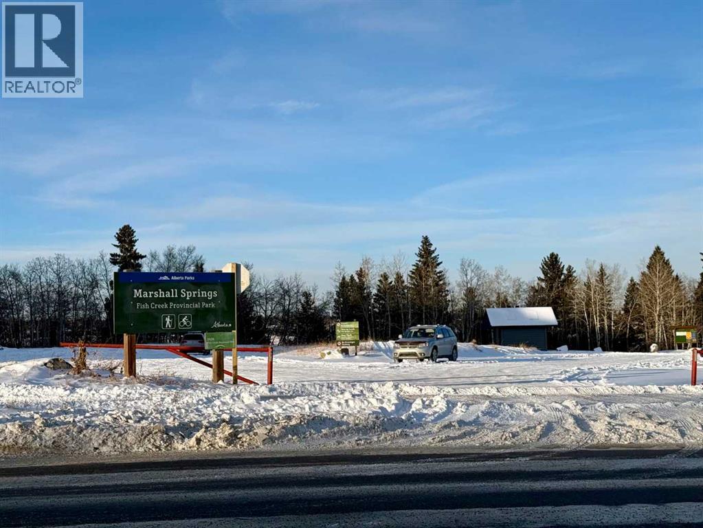 Single Family House for Sale in  Everbrook Crescent SW Evergreen Calgary 